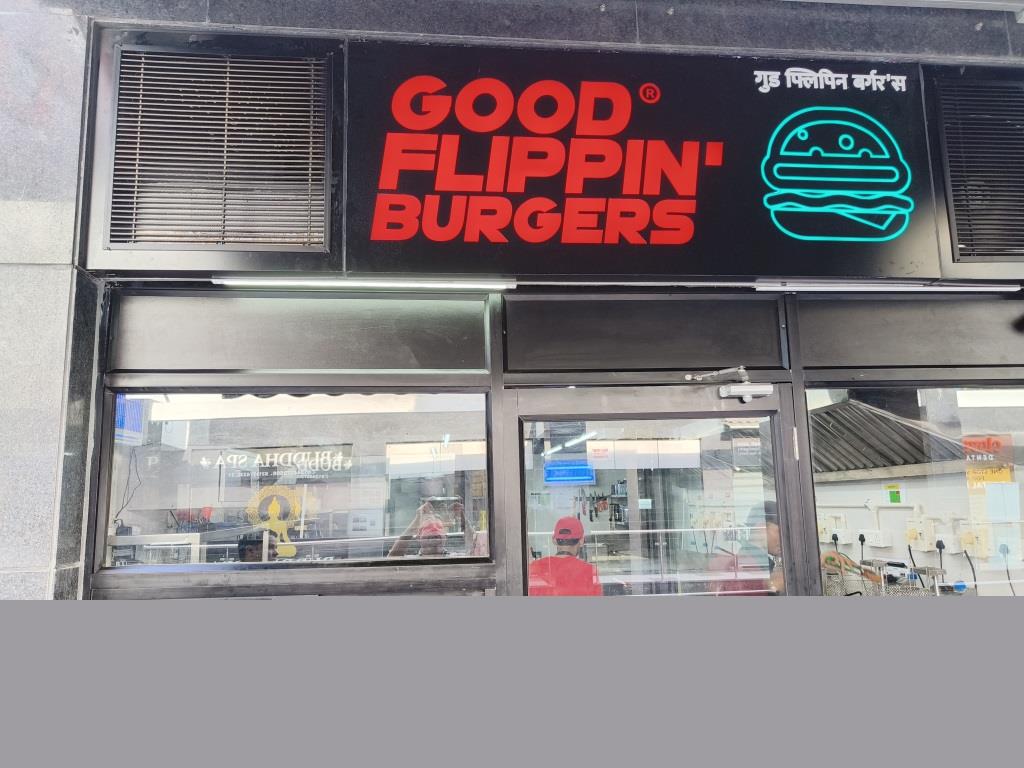 Good Flippin’ Burgers® Opens New Outlets in Gurgaon and Noida - HospiBuz